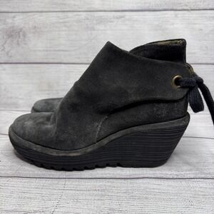 Fly London Suede Leather Wedge Ankle‎ Booties Gray Lace Up Women's size 38EU 7US